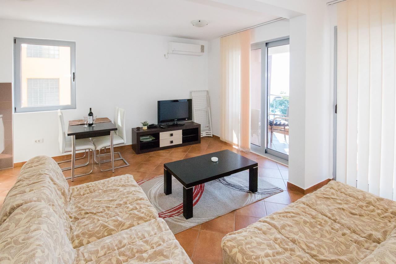 Apartments Palma دوبرا فوفا المظهر الخارجي الصورة